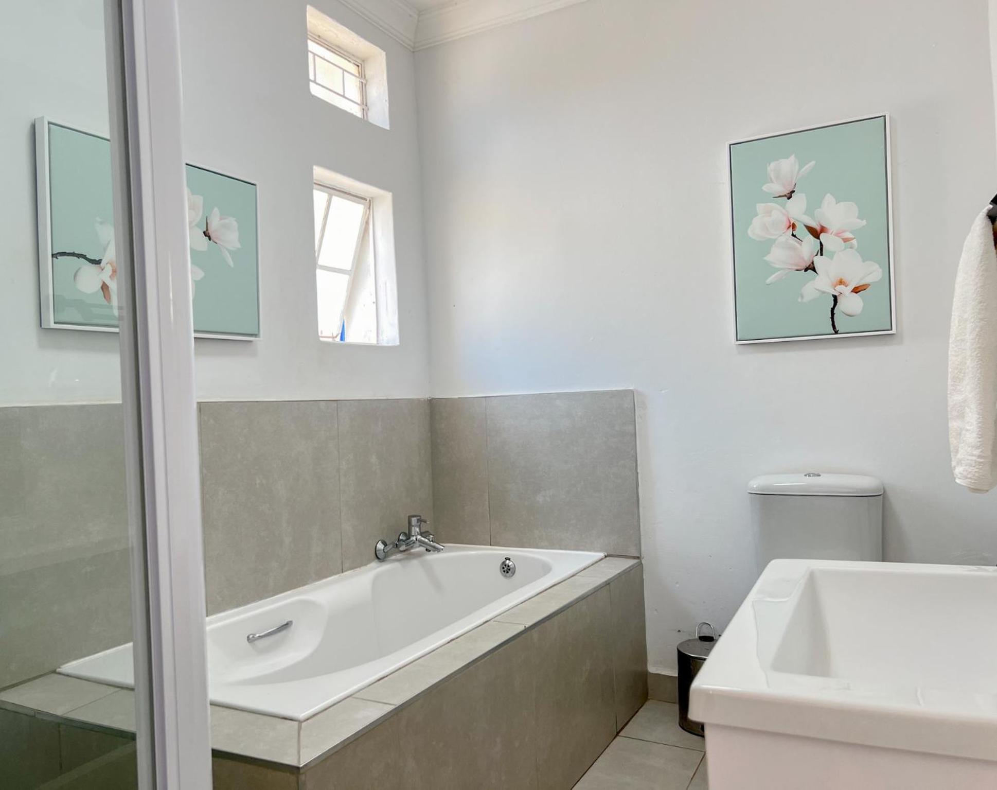Amoris Guesthouse - In Brooklyn Претория Экстерьер фото
